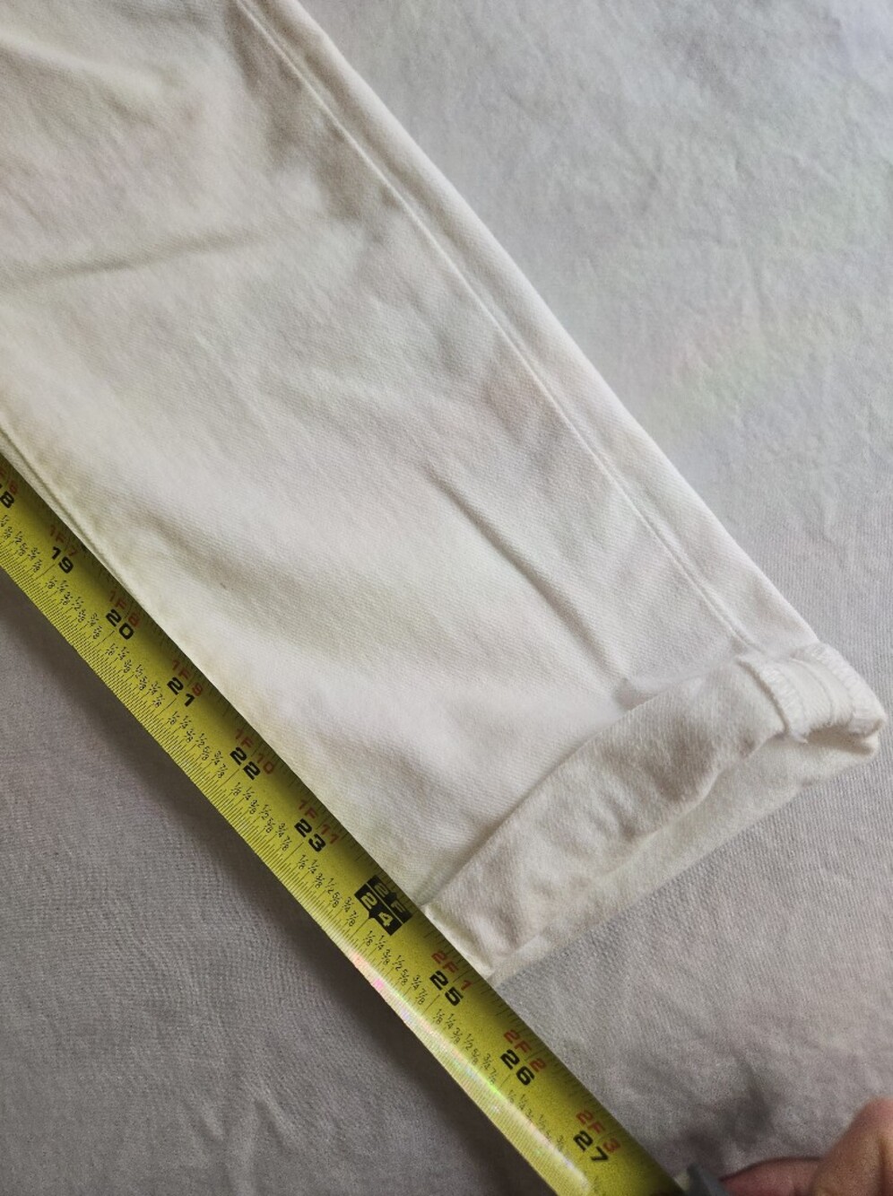 PAIGE Skyline Crop Optic White Cotton Stretch Denim Jeans Rolled Hem CW3 - Picture 8 of 12